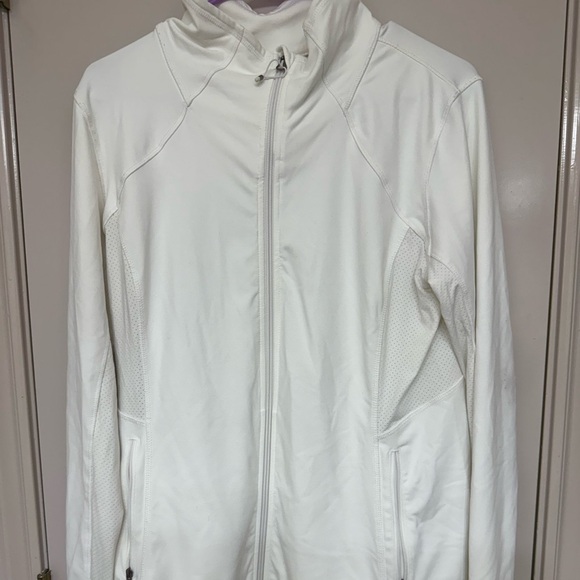 CALIA by Carrie Underwood Jackets & Blazers - CALIA by Carrie Underwood Classic Core Fitness Jacket